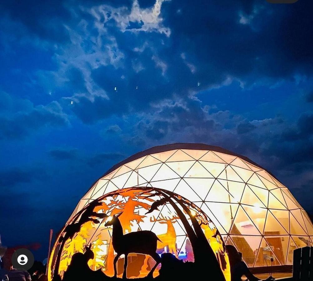 Clear Sky Resorts - Grand Canyon - Unique Sky Domes Valle Exterior photo